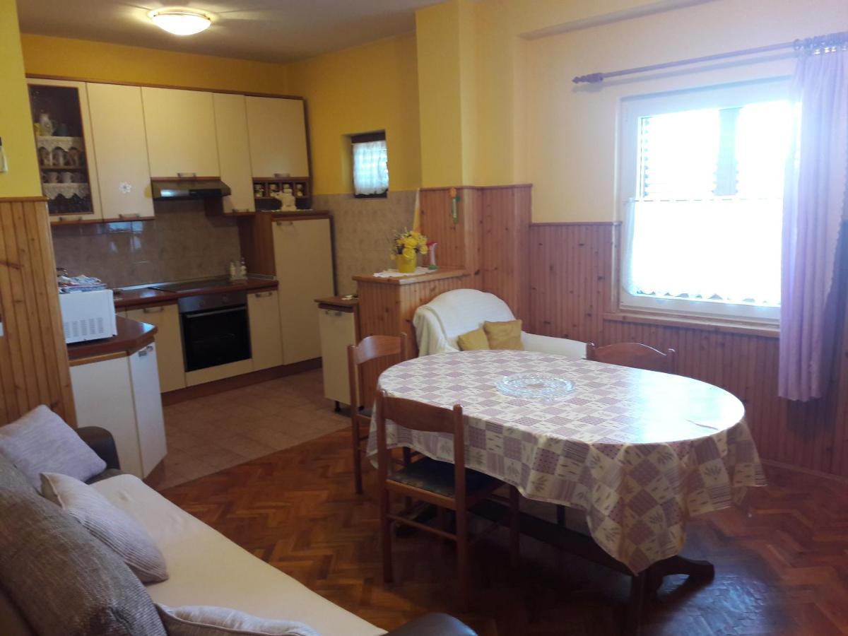 Marija Apartment ยาเซนิเซ ภายนอก รูปภาพ